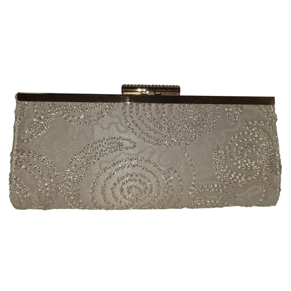 NWT Charming Charlie White Embroidered Clutch Bag w/Gold‎ Clasp & Chain